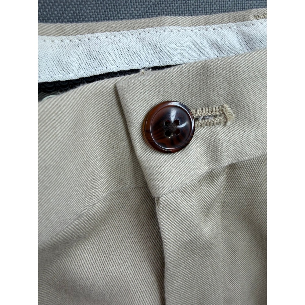Eddie Bauer Chino Pants Mens Tan Beige Straight Leg Trousers 35x34 - Picture 3 of 8